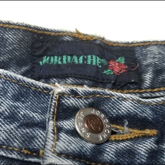 VINTAGE Jordache Extra High Rise Rose Embroidered Side Zip Acid Wash Jeans - Picture 14 of 15